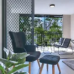 Centro At Toowong - Modern Spacious Living With Pool * Brisbane