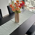 Modern Apartment Conveniently Located In Brisbane, Close To South Bank