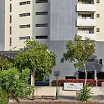 Stunning! 2Bed, 1Bath, 1Car, Views - Cbd