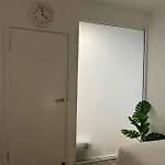Luxury And Convenient Unit In South Brisbane
