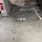 Luxury And Convenient Unit In South Brisbane