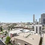 Kozyguru South Brisbane Kozy 2 Bedrooms Apt + Free Parking Brisbane One Qsb001-1203