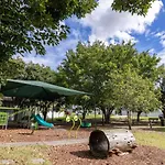 Holiday home 6km To Cbd Convenient 5br Queenslander Coorparoo