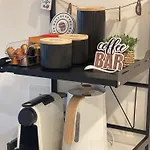 Apartment Top-floor Luxe In The Free Parking, Pool, Gym, Wifi
