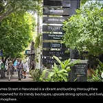 Top-floor Luxe In The Free Parking, Pool, Gym, Wifi * Brisbane
