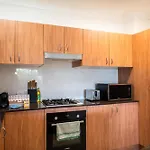 Spacious Inner City 2-Bed With Parking And Balcony