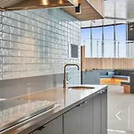 Luxury Stays - Skytower Brisbane L26