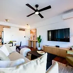 Riverview 2 Bedrooms Apartment