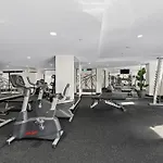 Spectacular Riverside Apartment