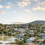 Captivating Convenience 1Bed 1Bath 1Car Views