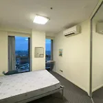 Meriton Apartment Brisbane City