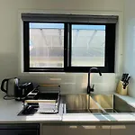 Guest house 262atroughton Brisbane