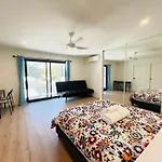 262atroughton Brisbane