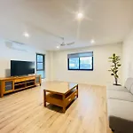 262atroughton Guest house 3*