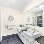 Holiday home Spacious Located Family House At Sunnybank Brisbane