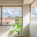Spacious Located Family House At Sunnybank