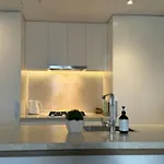 Deluxe 2bd With Infinity Pool Apartment