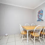 Queen Bedroom 4K Tv In Shared Apartment 2S