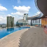 Modern Style 1bed 1bath Balcony Pool Cbd Brisbane