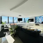 Cbd High Rise River Citywalk Freeparking Wi-fi Brisbane