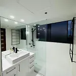 Cbd High Rise River Citywalk Freeparking Wi-fi Apartment *
