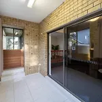 Bright Sunnybank Getaway - 4Br 2Ba