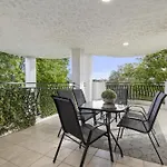 2-bed Urban Haven With Parking And Balcony Apartment Brisbane