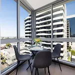 Elegant 2Br Haven In The Trendy Fortitude Valley