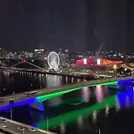Luxury 1br In River Firework View Apartment Brisbane