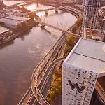 Apartment Luxury 1br In River Firework View