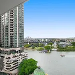 Aurora Suites Brisbane City