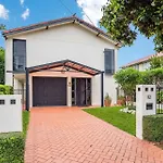 Coastal Calm At Plumeria Place