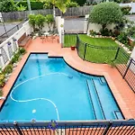 Coastal Calm At Plumeria Place