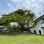 Comfortable Holiday Home Bne