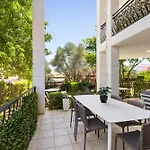 Home-Like Garden Apartment