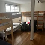 Hostel Palm Hamilton Backpacker *