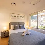 Super Value 4Br House Near Westfield Shops And Parks