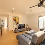 Super Value 4Br House Near Westfield Shops And Parks