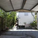 Zen Escape Guest House \