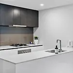 2br In Prime Location Apartment