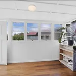 Room In Large Home 6 Min To Cbd