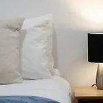 2Br Home With Outdoor Deck With Beach Nearby M10