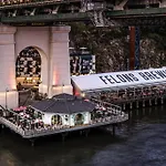 Spacious & Modern Apt Close To City & Airport