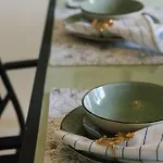 Homy Spacious 4b2b W Parking Steps To Malls Dining *
