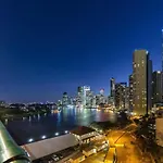 River City Retreat In Brisbane Cbd