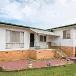 Tranquil 3 Bedroom Modern Style House In Sunnybank Holiday home Brisbane