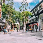 Cozy In Adina Cbd Anzac Square *