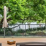 Riverfront Excellence 2bed-2bath-2car - West End *