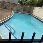 Affordable 1Bed Studio Close To Malls And Transit