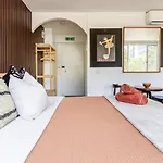 Mid Century Pad 1Bed 1Bath 1Car 10 Mins To Cbd